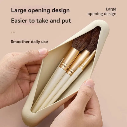 Silicone Brush & Pencil Case – Portable, Dust-Proof, Travel-Friendly